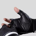 Mobifitness Fitness-Handschuhe schwarz und weiß